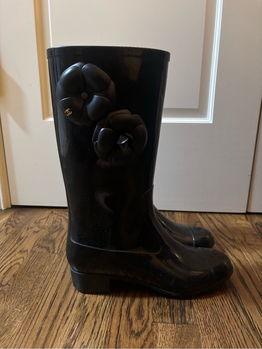 Chanel Rainboots 39 AS IS